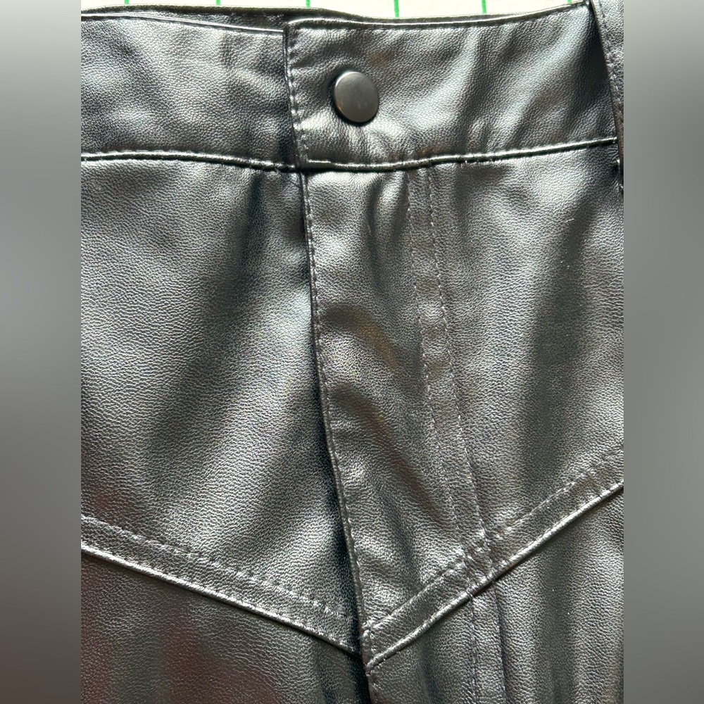 Isabel Marant Étoile Black Coated Midi Pencil Skirt | High Waist - Picture 7 of 7